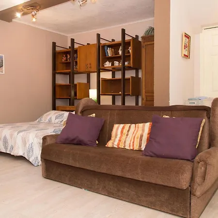 Gorgeous In With Wifi Apartment *